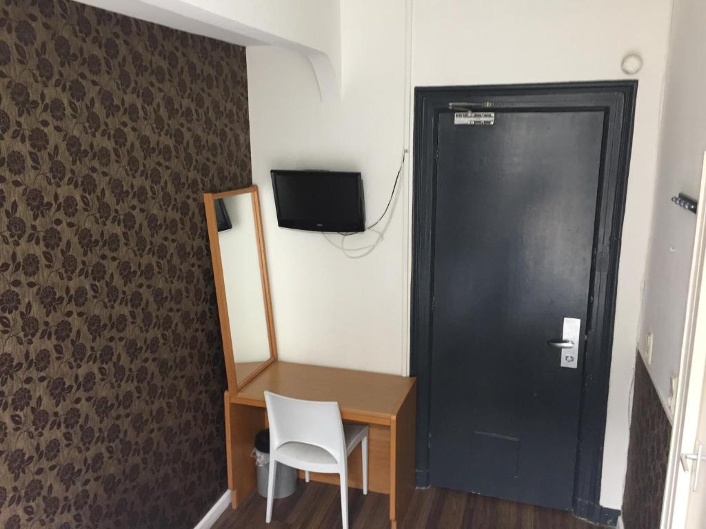Двухместный (Небольшой двухместный номер с 2 отдельными кроватями), Hotel Amsterdam Inn