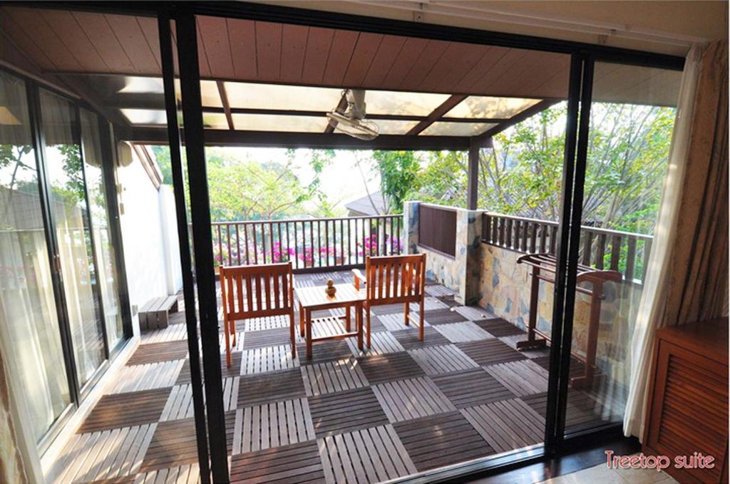 Сьюит (Люкс Tree Top с видом на море - Люкс с 2 спальнями), Курортный отель Birds and Bees Resort