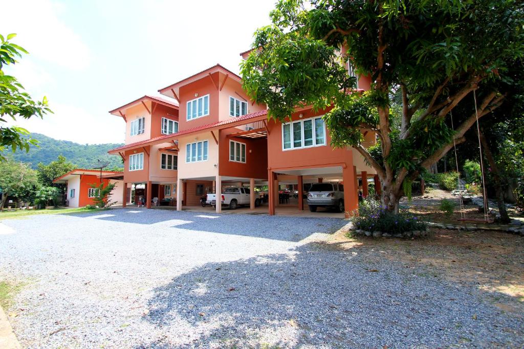 Baan Pordee Homestay photo 2