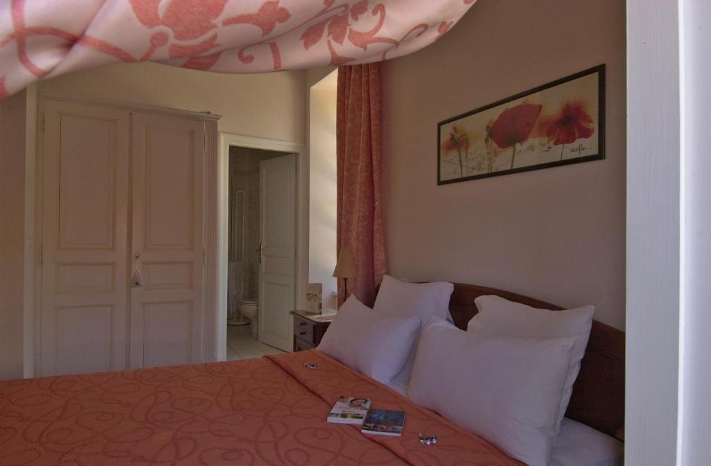 Hostellerie Clau del Loup - Logis Hotels photo 2