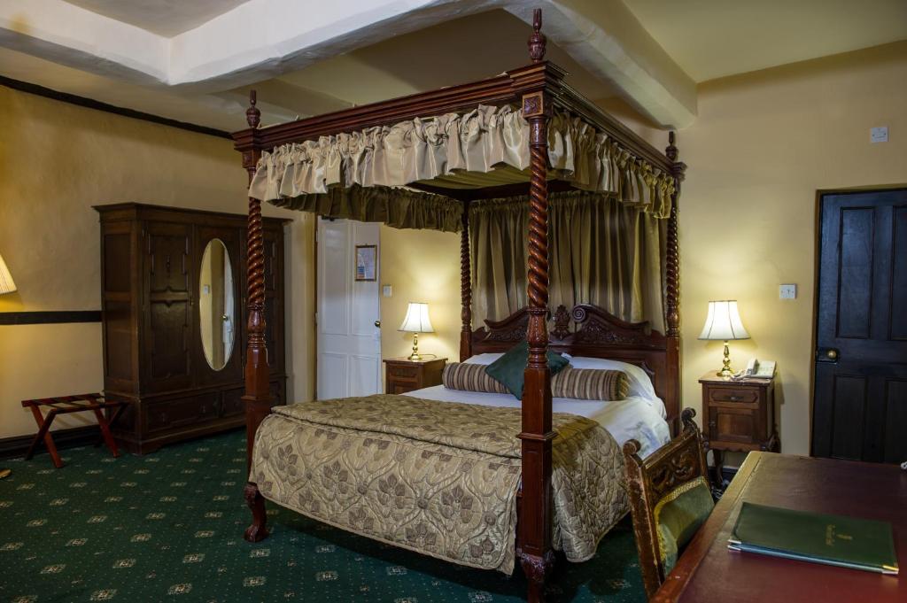 Prince Rupert Hotel - Tap to explore photos