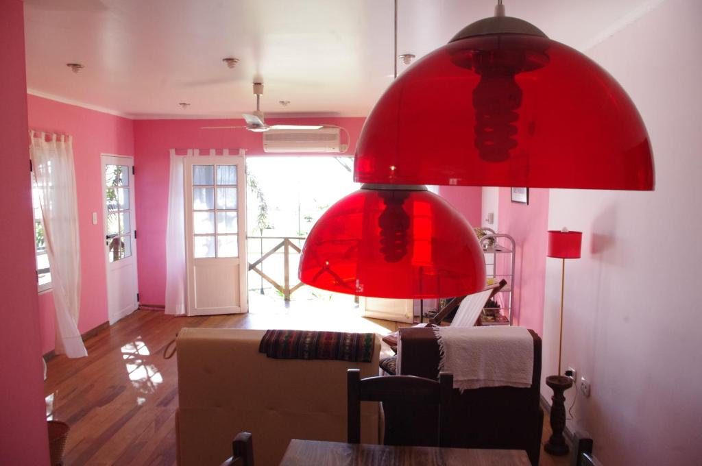 Costa Aguacates photo 2