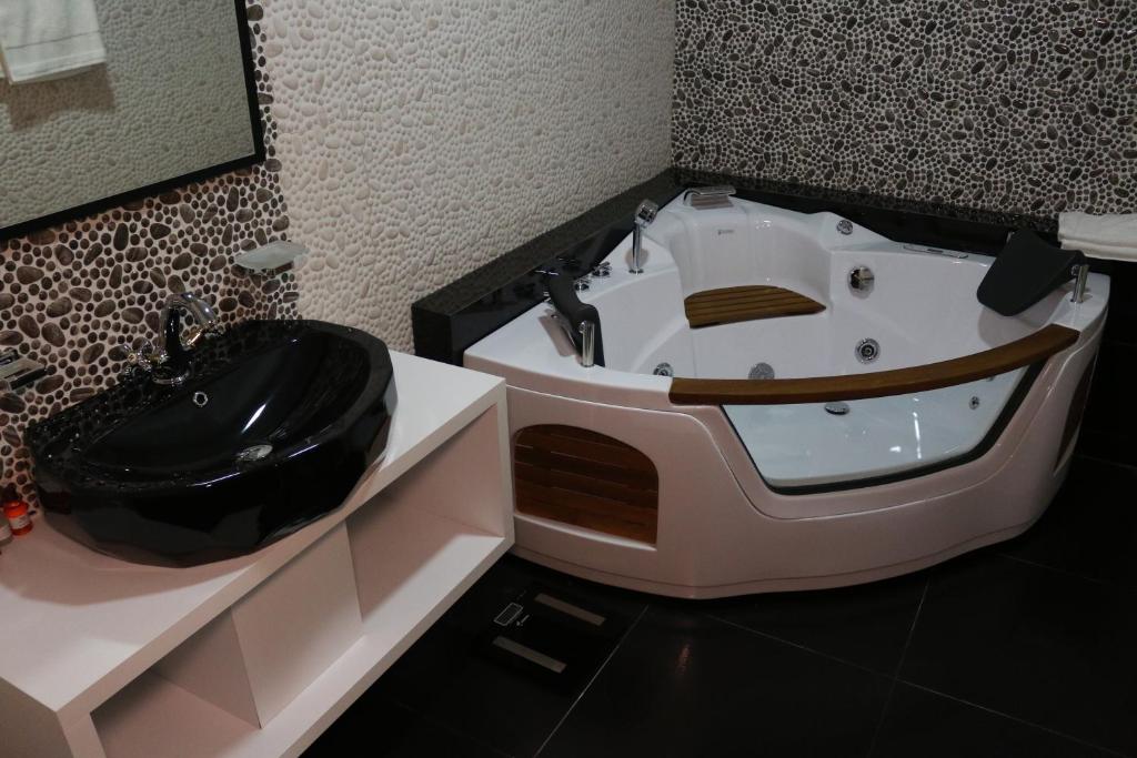 Hotel Admiral photo 2
