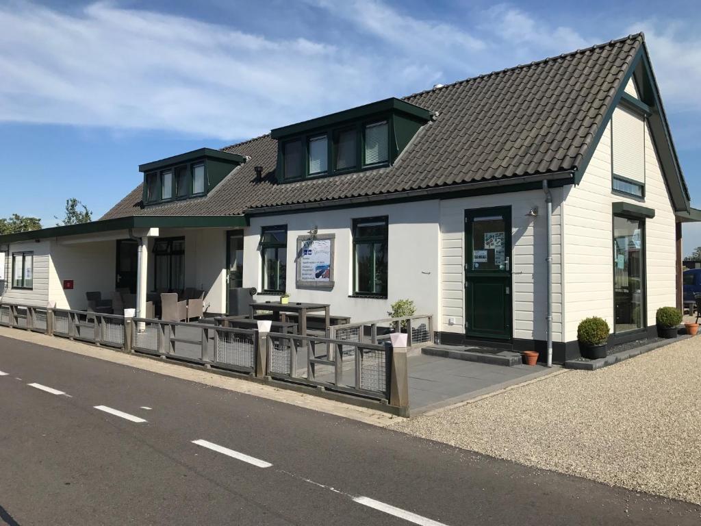 VVP Verhuur - Visserslust photo 3