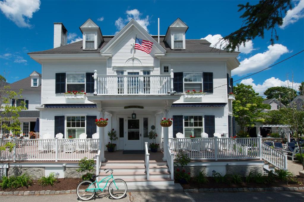Kennebunkport Inn image