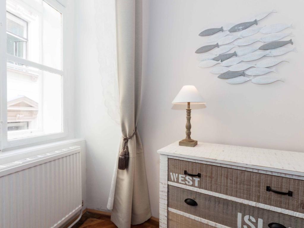 Апартаменты (Апартаменты с 3 спальнями - Schultergasse 5, 1010 Vienna), Elegant Vienna