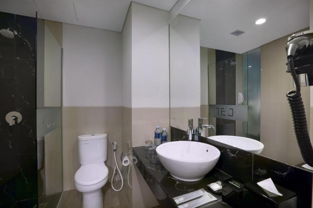 Двухместный (Двухместный номер Делюкс с 1 кроватью), Hotel Neo+ Kebayoran Jakarta