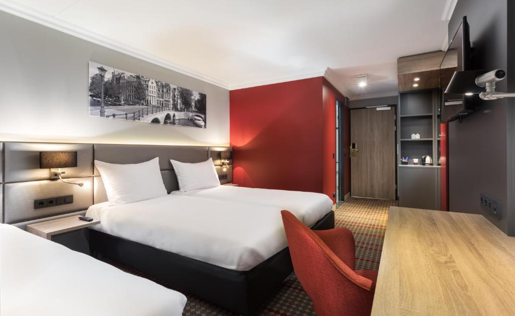 Трехместный (Улучшенный трехместный номер), Dorint Airport-Hotel Amsterdam