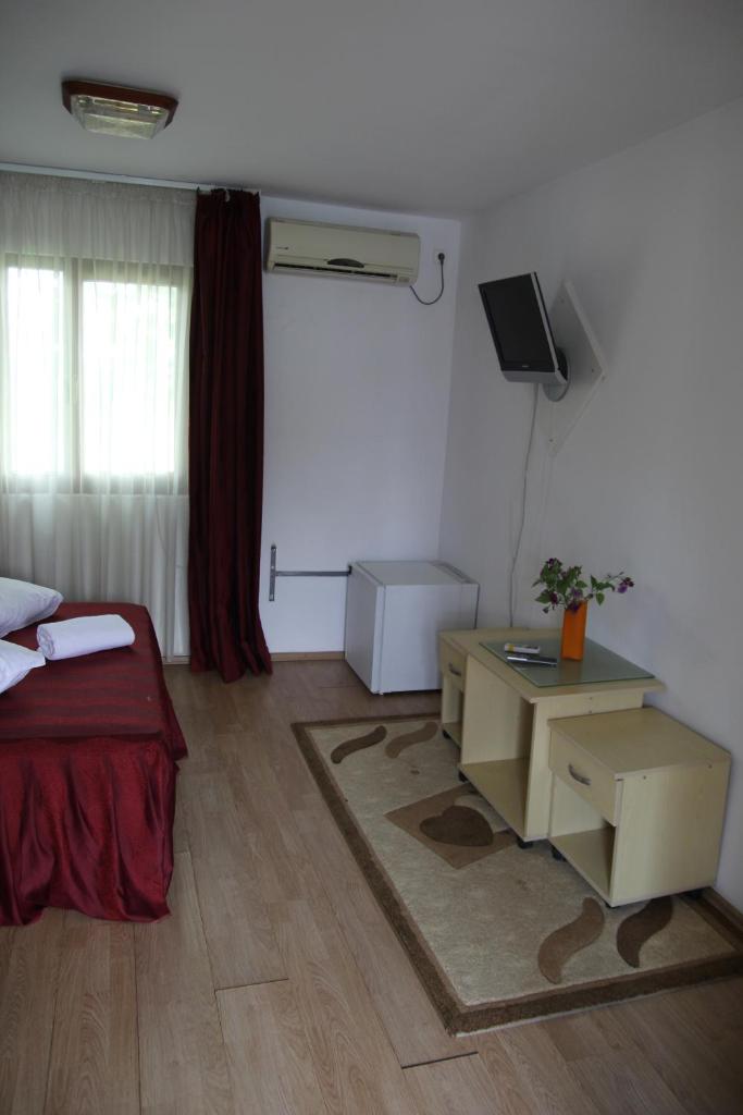 Номер (Коттедж), Hotel Doi Taurasi