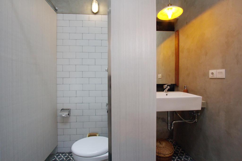 Номер (Кровать в общем 8-местном номере для мужчин и женщин), Sunshine Vintage House