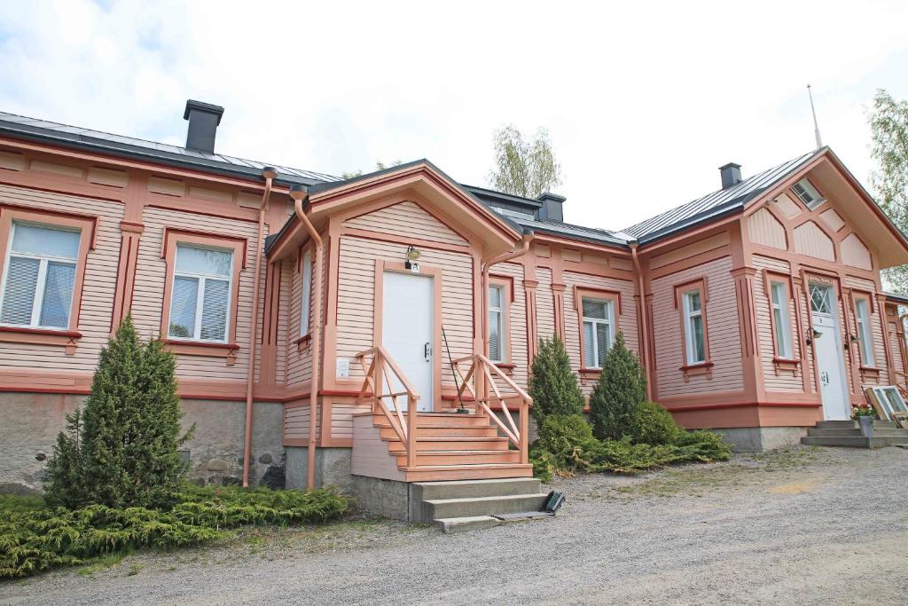Savonlinnan Kansanopisto - Wanha Pappila photo 2