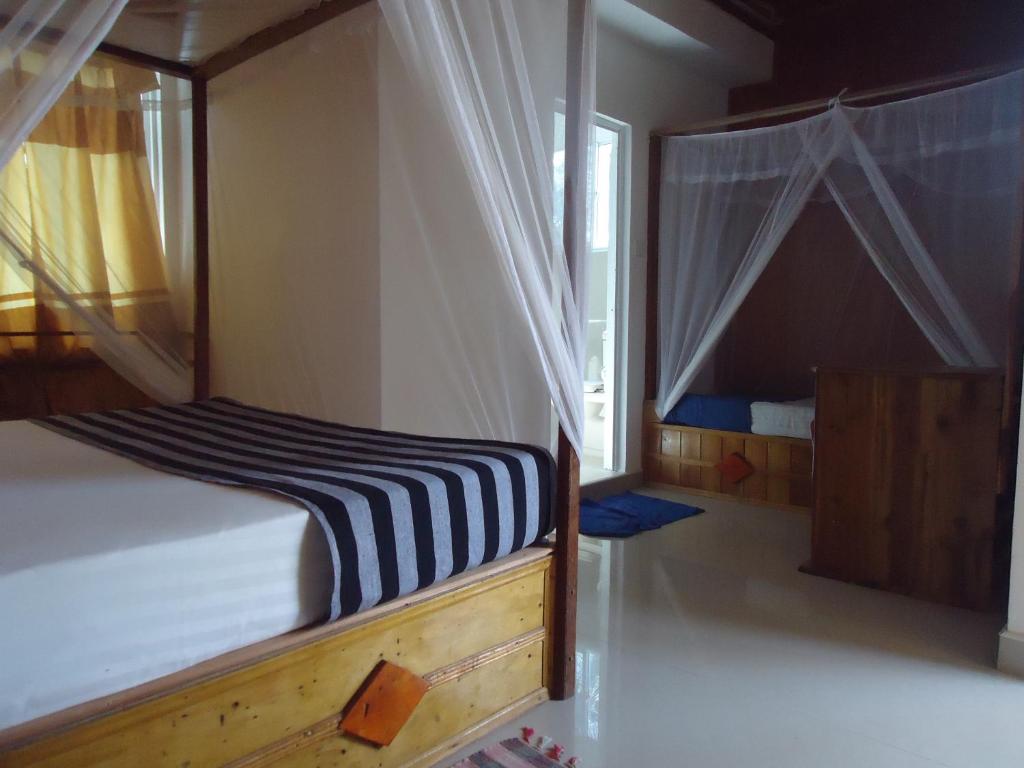 Трехместный (Трехместный номер Делюкс), Sky Garden Mini Hotel