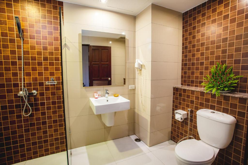 Сьюит (Полулюкс), Отель Eastiny Resort & Spa