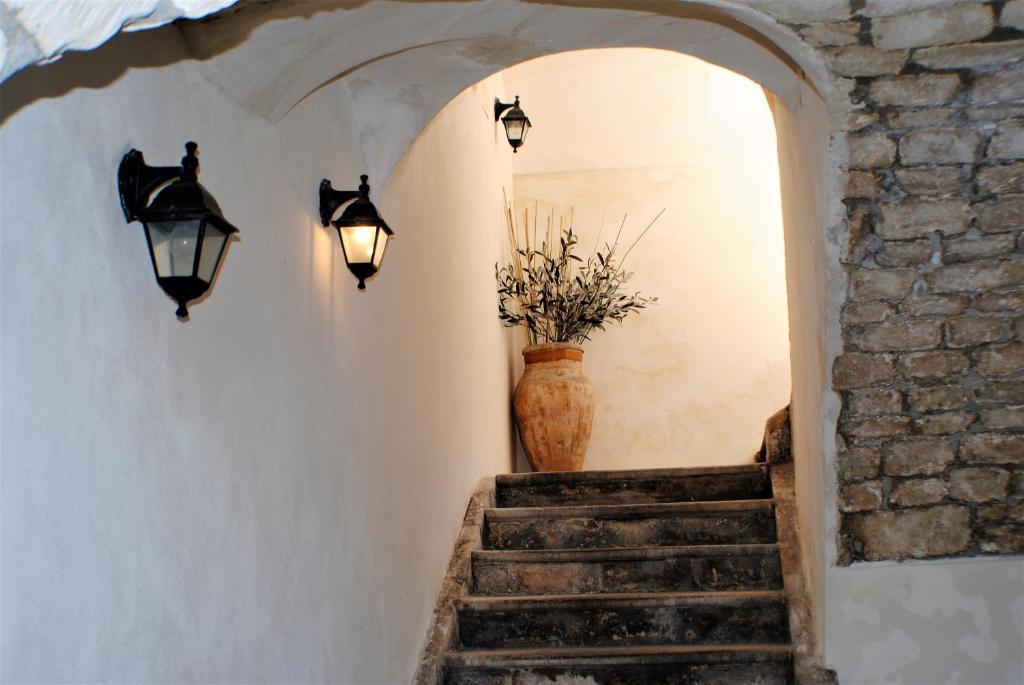 Modica Castle photo 1