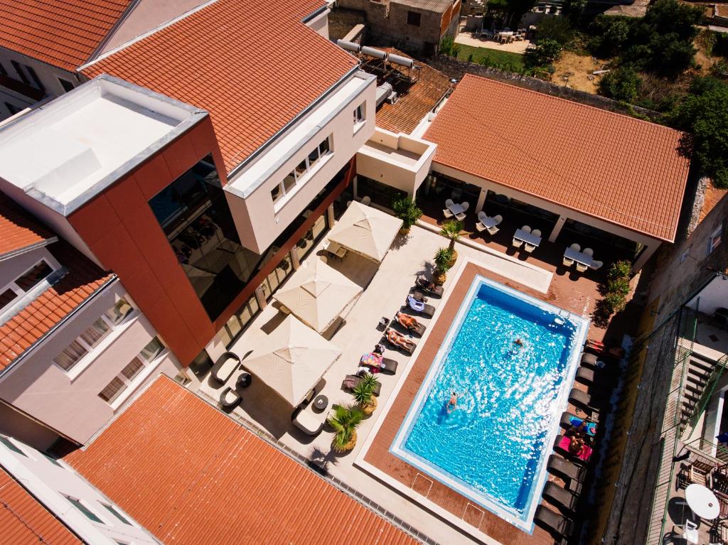 Hotel Borovnik photo 1