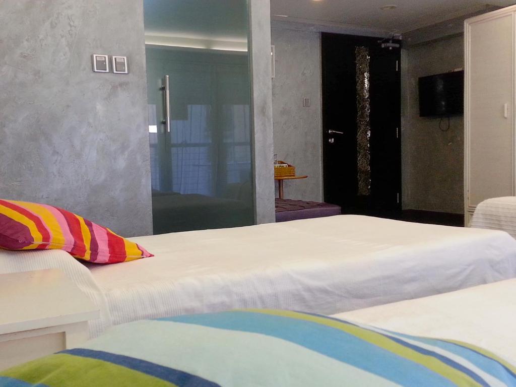 Espace Elastique B&B with contactless check-in photo 4