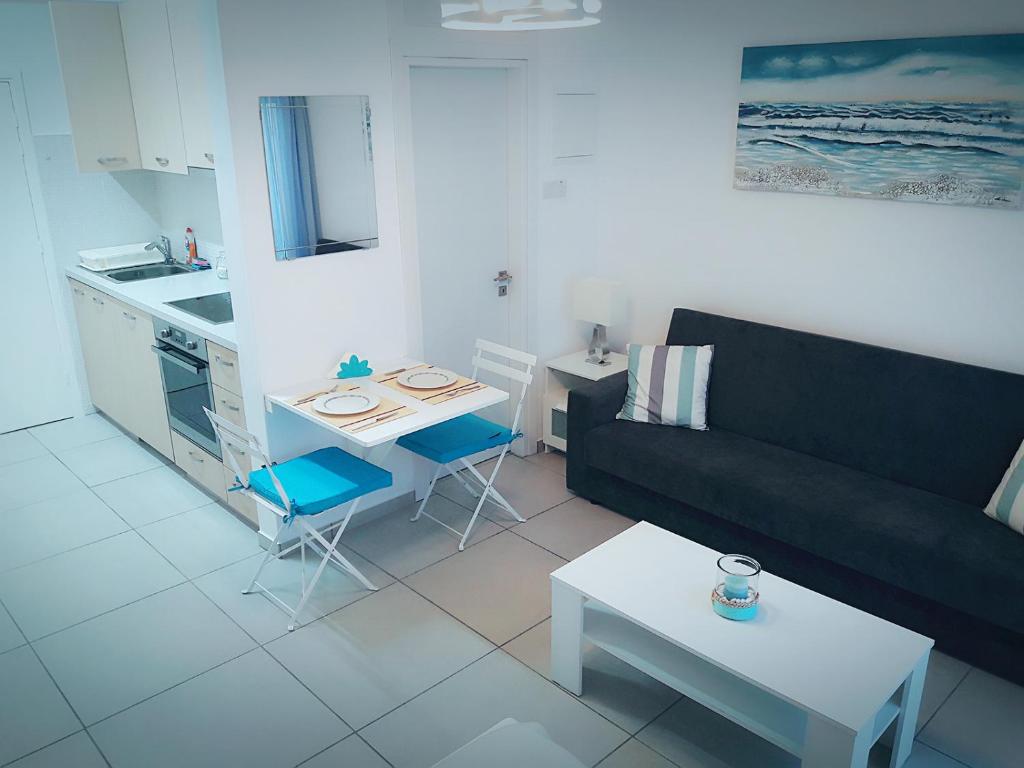 Billis Beach Apartment photo 4