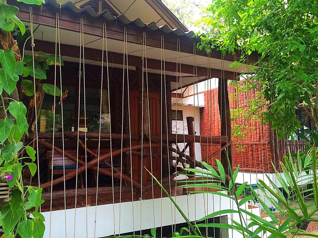 Номер (Бунгало с 2 спальнями), Kirati Beach Resort