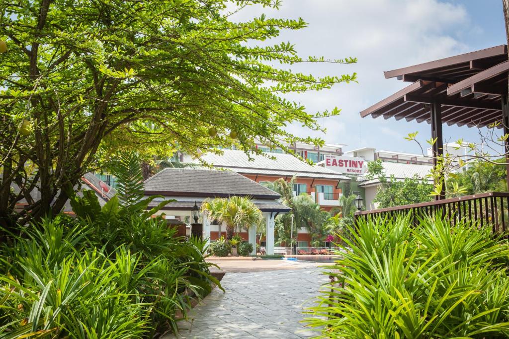 Eastiny Resort & Spa photo 2
