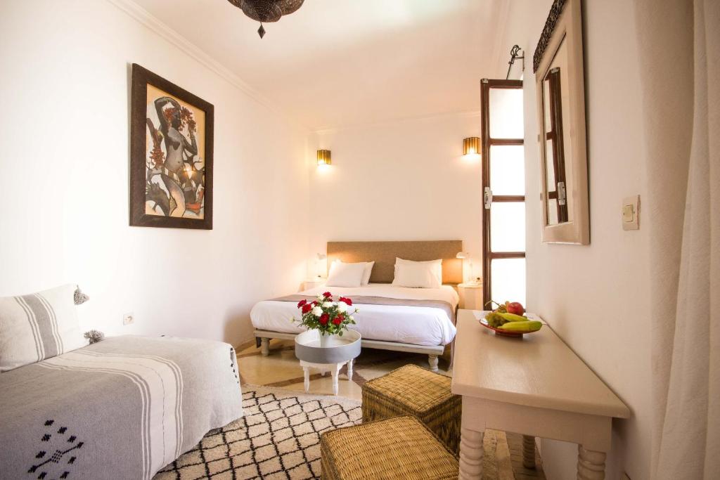Трехместный (Улучшенный трехместный номер), Riad Amira
