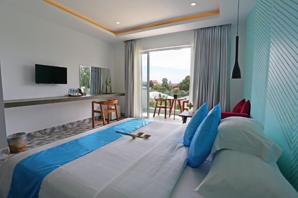 Angkor Sweet Night Hotel - Tap to explore photos