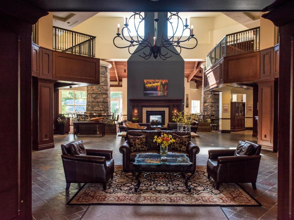 Deerhurst Resort photo 2
