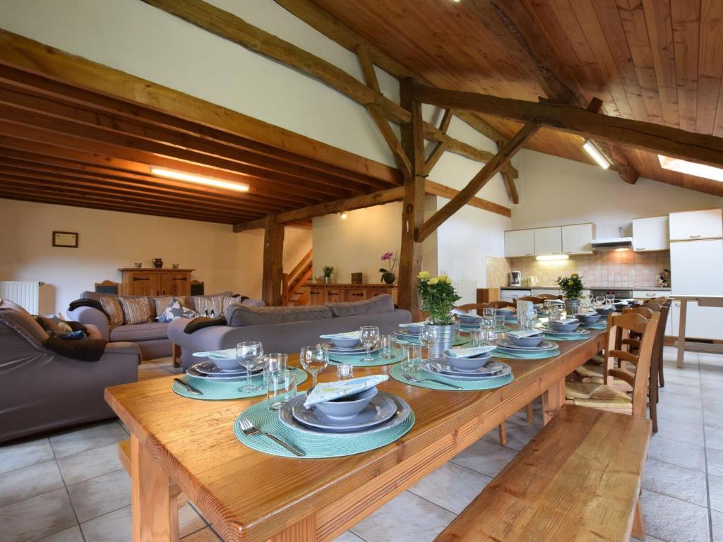 Lovely Holiday Home In Frahan wIth Terrace photo 2