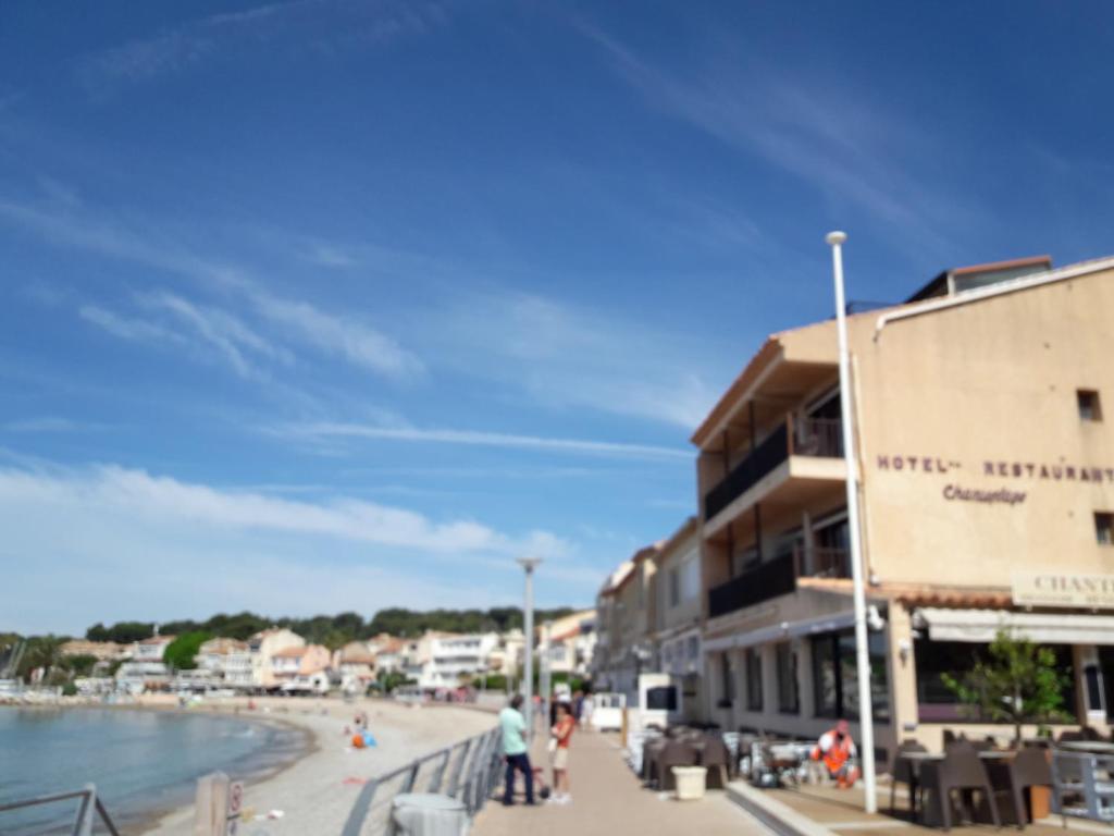 Hotel Chanteplage - Tap to explore photos