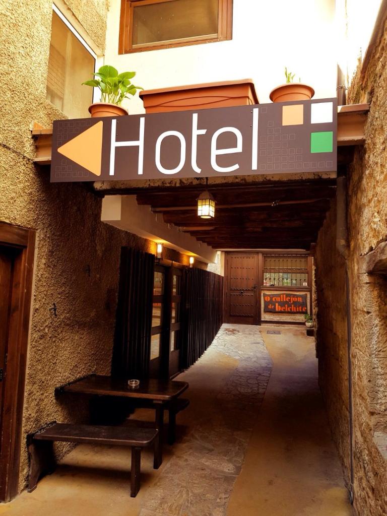 Hotel Asador O Callejón De Belchite photo 2