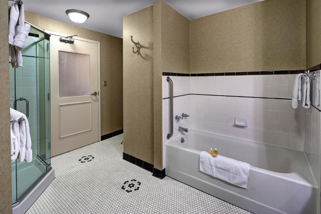 Carnegie Hotel & Spa photo 4