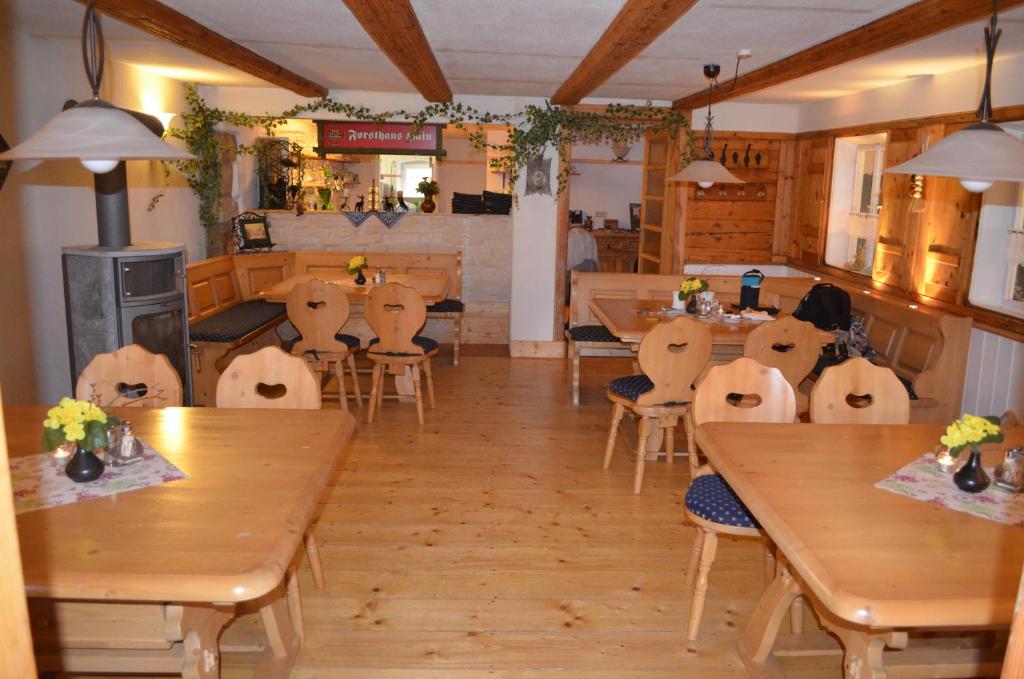 Restaurant & Pension Forsthaus Hain photo 2