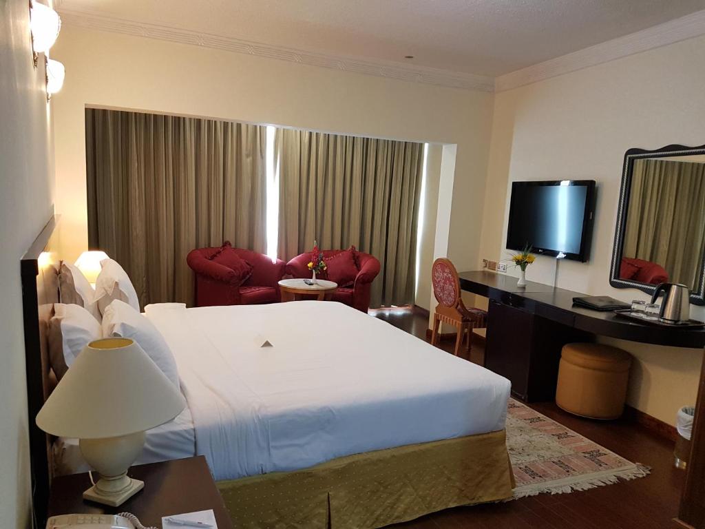 Сьюит (Люкс), Отель Al Jawhara Metro Hotel