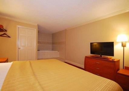 Greenville Inn & Suites photo 4