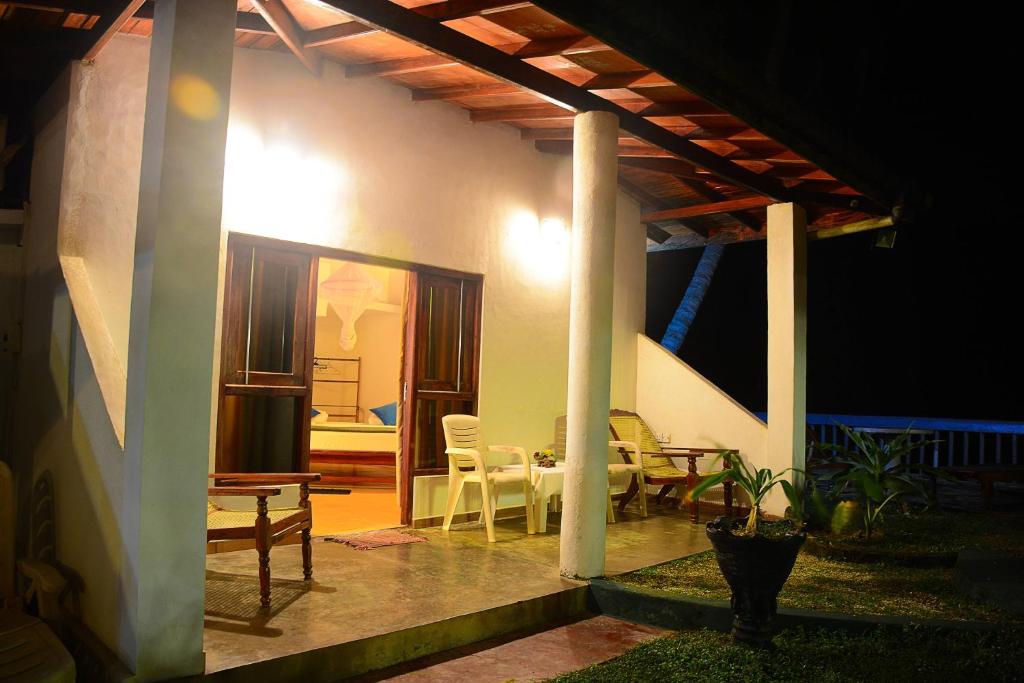 Двухместный (Двухместный номер Делюкс с 2 отдельными кроватями), Shanthi Beach Resort