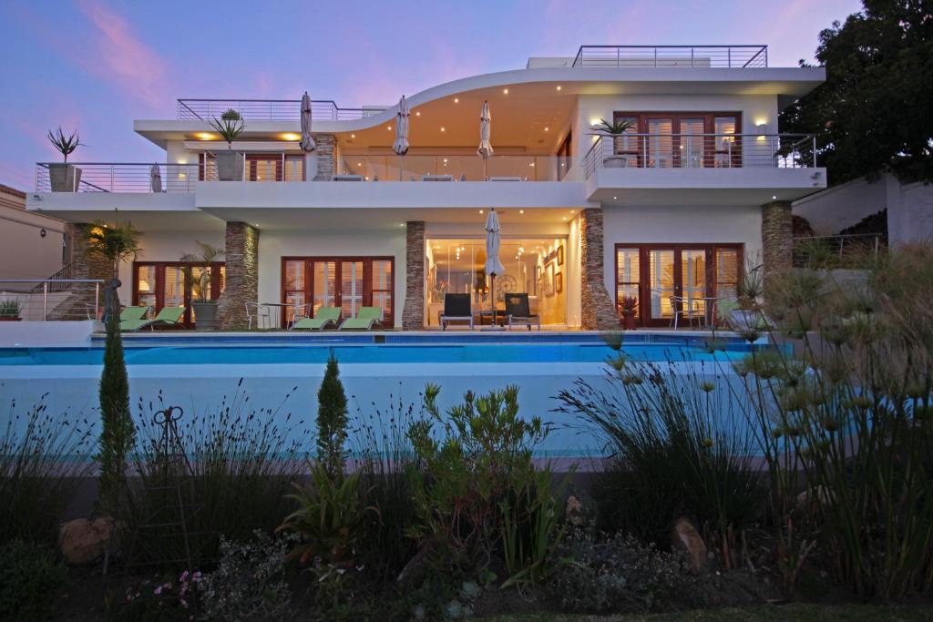 Aquavit Guest House