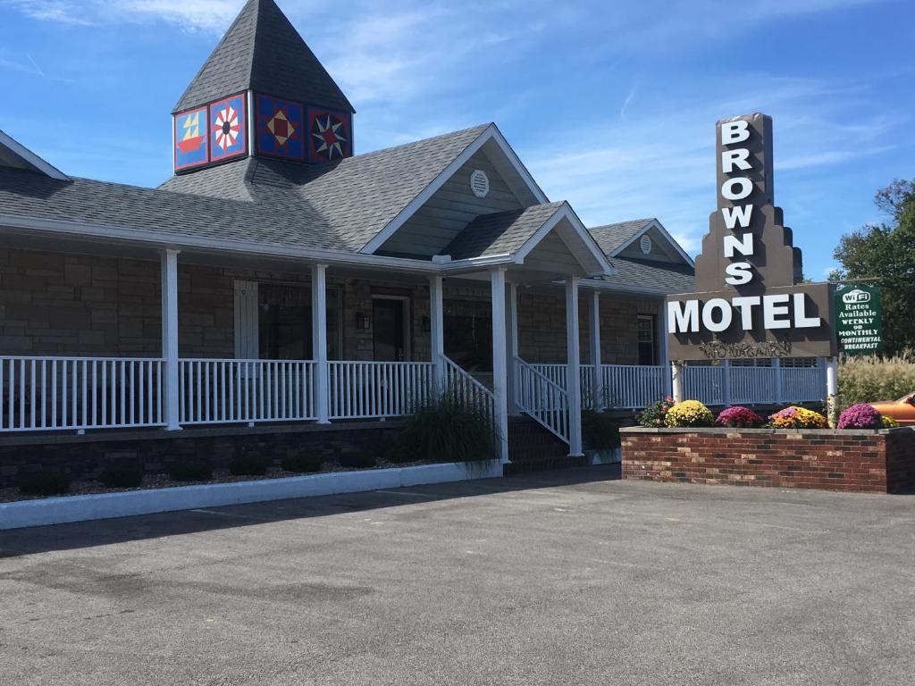 Brown's Motel photo 2