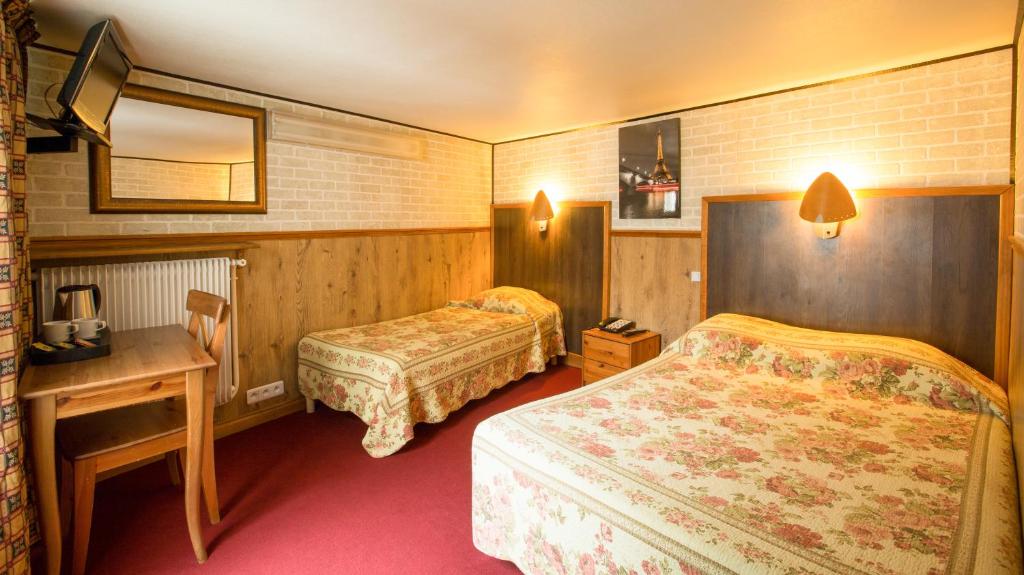 Трехместный (Трехместный номер с видом во двор), Hotel Fiat