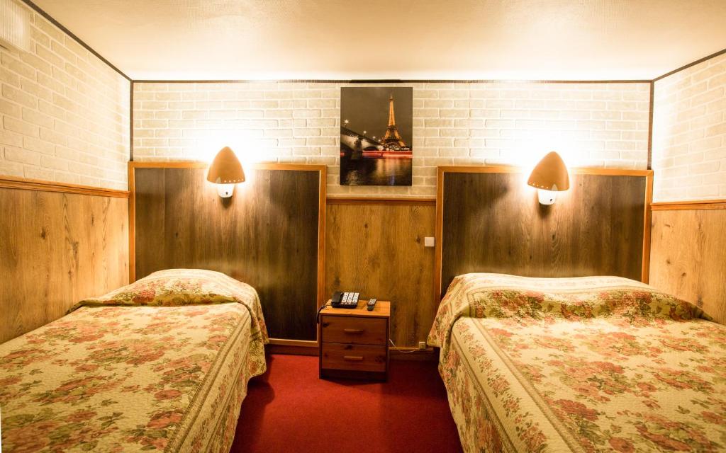 Трехместный (Трехместный номер с видом во двор), Hotel Fiat