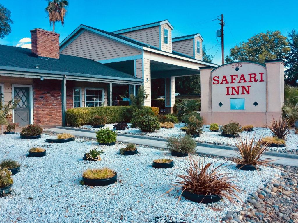 Safari Inn - Chico image