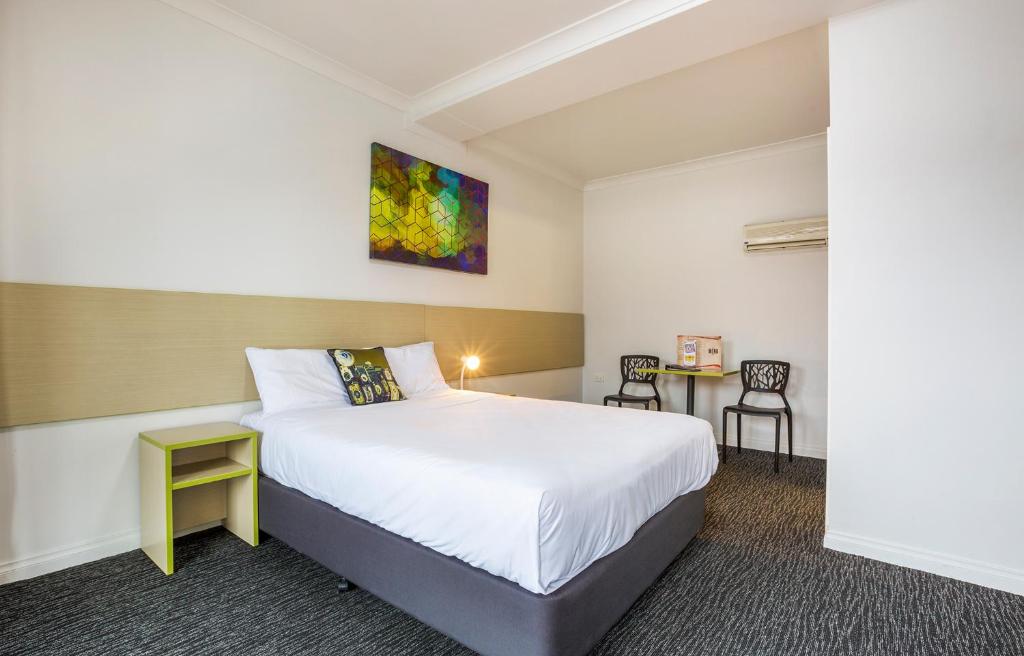 Boomerang Hotel photo 1