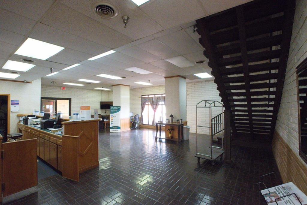 Econo Lodge Elk City photo 2