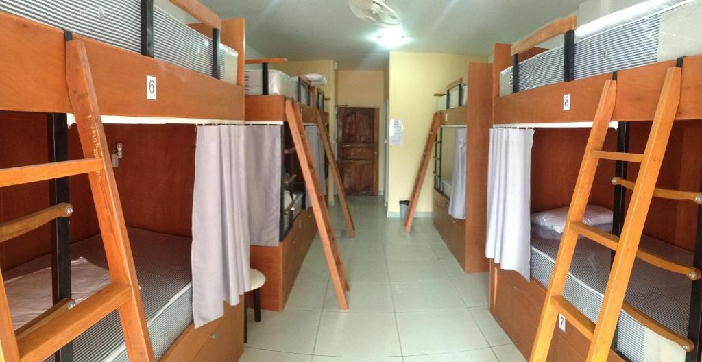 Номер (Кровать в общем номере для мужчин и женщин с 10 кроватями), Jomtien Hostel