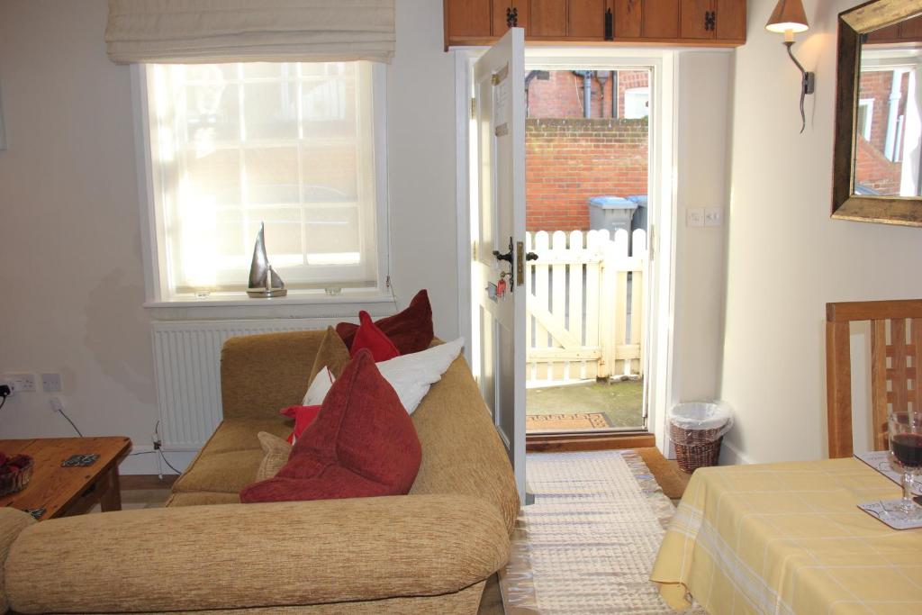 Seaside Fisherman Cottage Aldeburgh photo 2