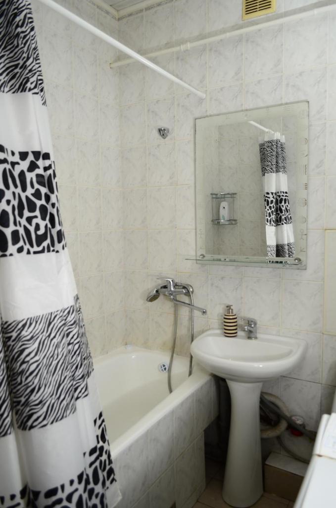 Apartment on Petropavlivs'ka 90 photo 4