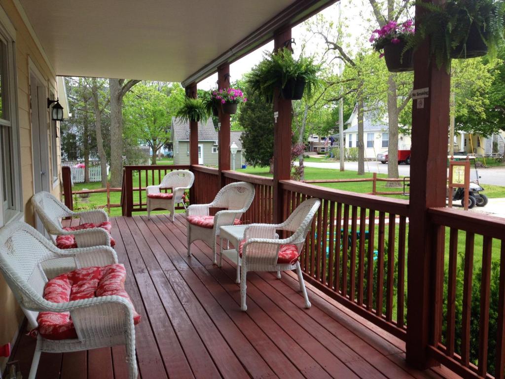 Ahoy Inn Guesthouse photo 2