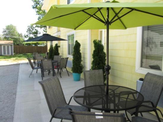 Ahoy Inn Guesthouse photo 1