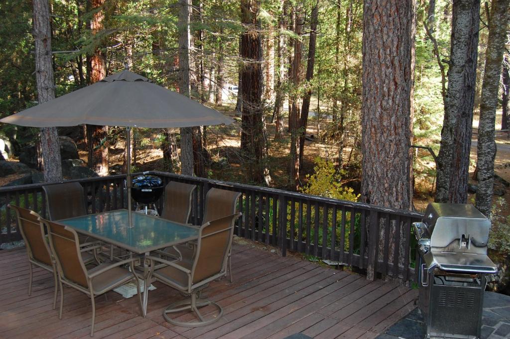 95R The Little Creek Cabin photo 4