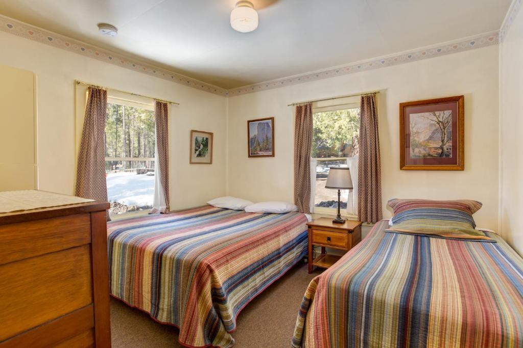 80 Chattertons Cottage photo 4