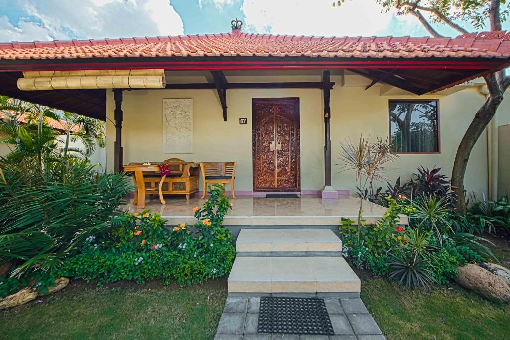 Номер (Бунгало Супер-Делюкс с собственным бассейном), Kuta Puri Bungalow