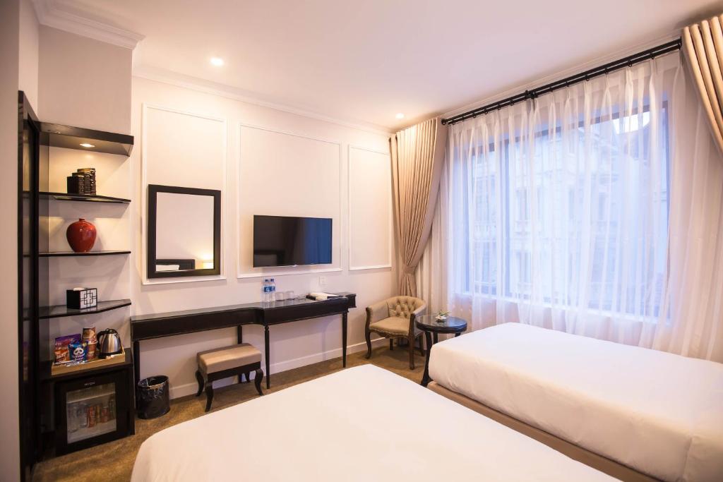 Dinh Elegant Hanoi Hotel